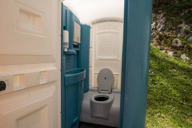 Best Portable Restroom Setup and Delivery  in White Pigeon, MI